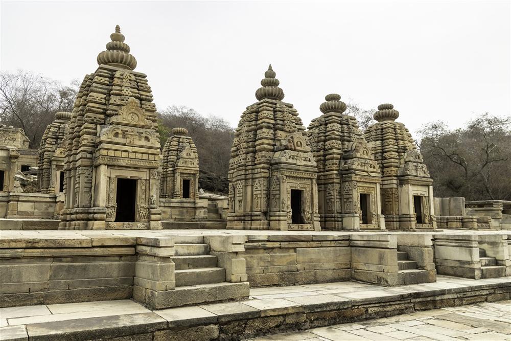 sacred-serenity-unveiling-the-tranquil-majesty-of-bateshwar-temple